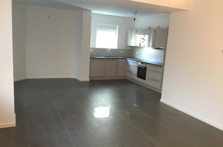 3 Zimmer Wohnung im Herzen Frankfurt Bornheim Erstbezug nach Sanierung